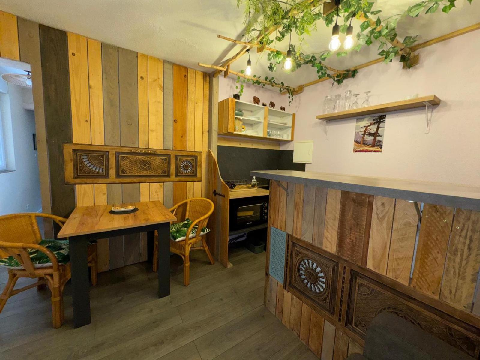L'Echappee Belle A L'Etang D'Anty -Appartement Saint-Nabord Bilik gambar